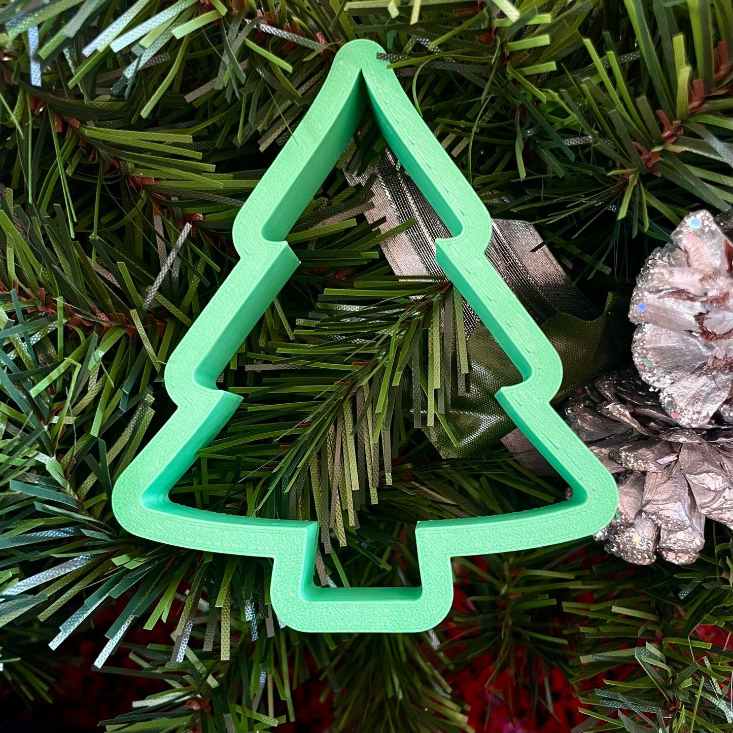 🎄 Deck the Dough – Holiday Play Dough Kit